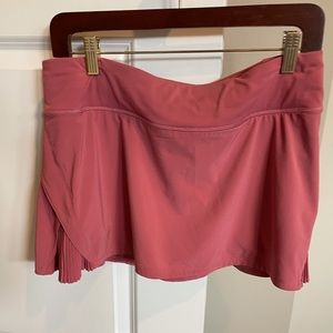 EUC LULULEMON Play Off The Pleats